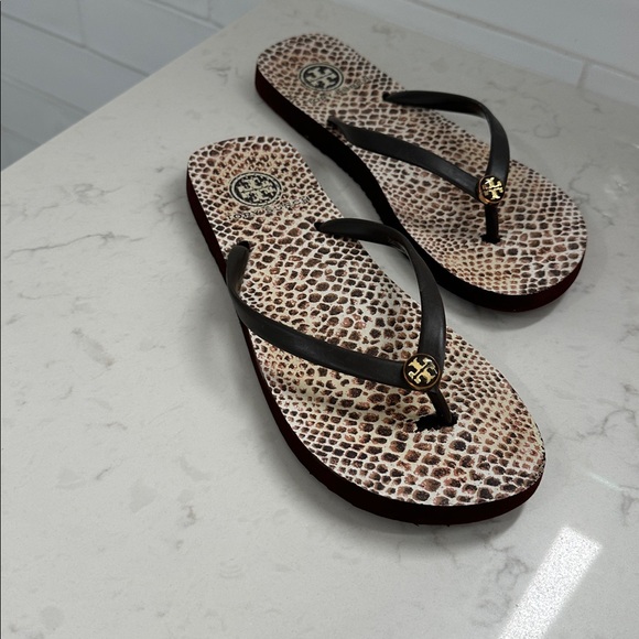 Tory Burch Snakeskin Pattern Sandals with Black Straps - Picture 6 of 8